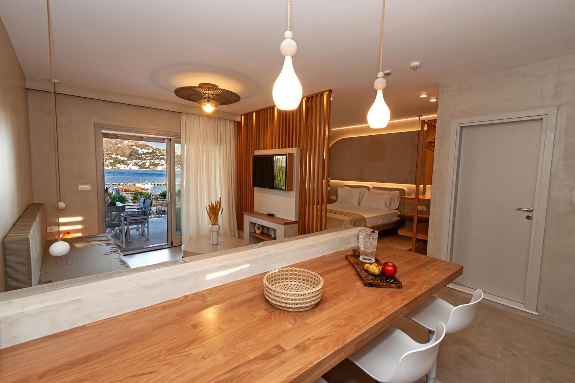 Pefki Luxury Suites Telendos Exteriör bild